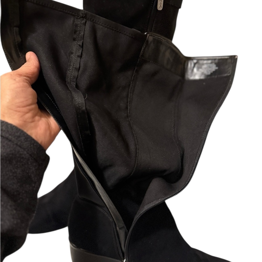 Calvin Klein, beautiful Black Knee-High Women's Boots suede leather soft & comfy - Picture 10 of 15